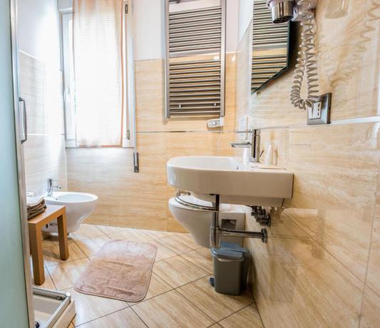 Imagen de la habitación del Hotel Volta. Foto 12