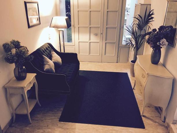 Imagen de los interiores del Hotel Volta. Foto 13