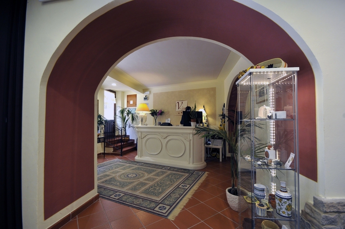 Imagen de los interiores del Hotel Volterra In. Foto 16