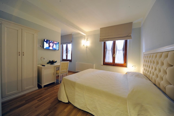 Imagen de la habitación del Hotel Volterra In. Foto 13