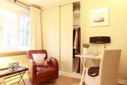 Imagen de la habitación del Hotel Von Deska Townhouses 'the Ivy House'. Foto 3