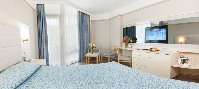 Imagen de la habitación del Hotel Vonresort Golden Coast - All Inclusive. Foto 10