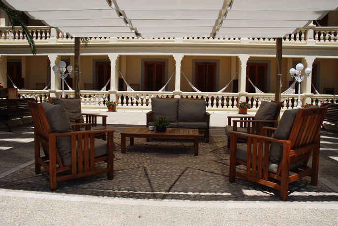 Imagen de los exteriores del Hotel Voramar Benicassim. Foto 12