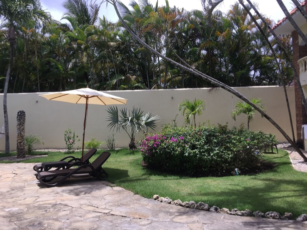 Imagen de los exteriores del Hotel Voramar, Sos&uacute;a. Foto 14