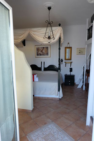 Imagen de los interiores del Hotel Voreades. Foto 10