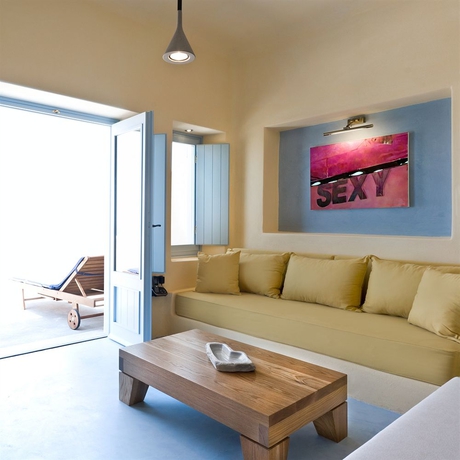 Imagen de los interiores del Hotel Voreina Gallery Suites. Foto 11