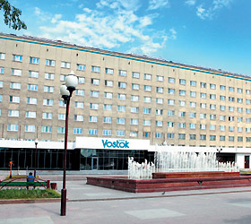 Imagen de los exteriores del Hotel Vostok, Tium&eacute;n. Foto 8