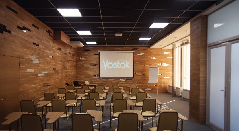 Imagen de los interiores del Hotel Vostok, Tium&eacute;n. Foto 10