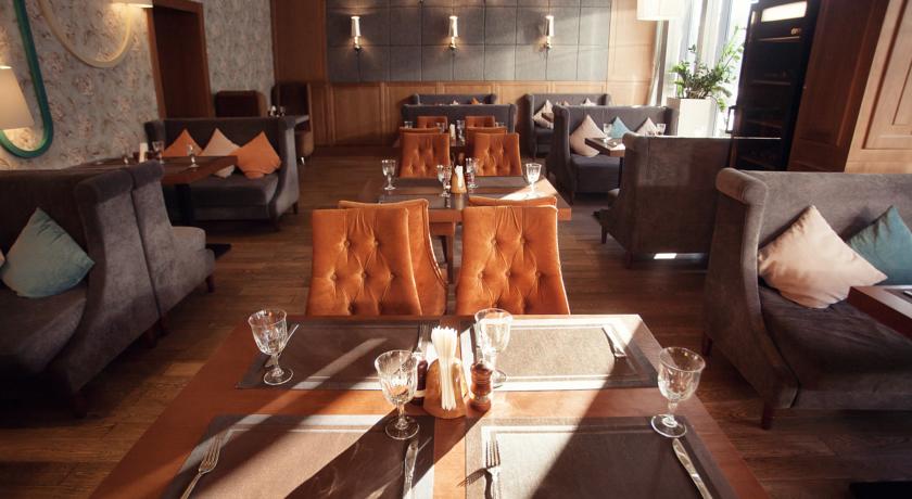 Imagen del bar/restaurante del Hotel Vostok, Tium&eacute;n. Foto 3