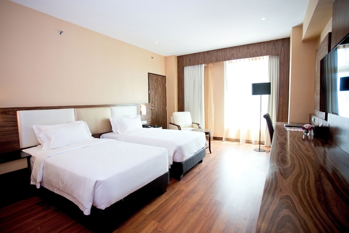 Imagen de la habitación del Hotel Vouk Suites. Foto 7