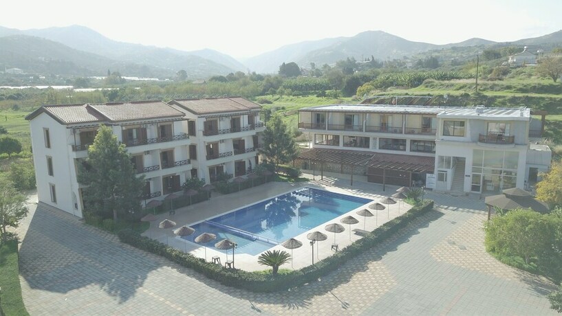 Imagen general del Hotel Vouni King. Foto 15