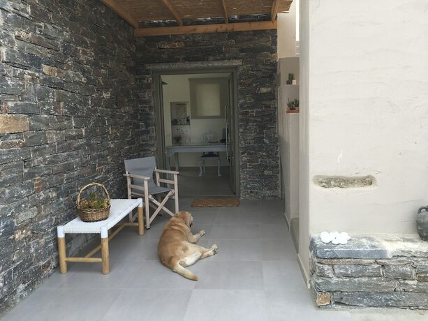 Imagen general del Hotel Vourkari Village. Foto 9