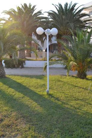 Imagen general del Hotel Vournelis Beach Hotel and Spa. Foto 1