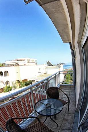 Imagen general del Hotel Vournelis Beach Hotel and Spa. Foto 3