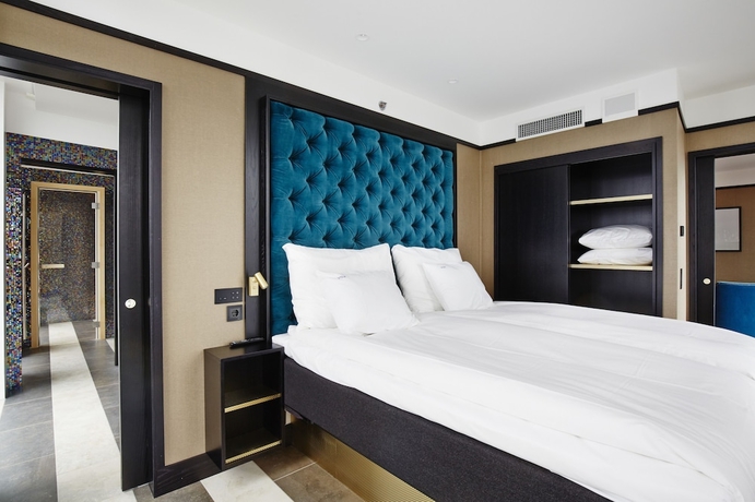 Imagen de la habitación del Hotel Vox. Foto 15