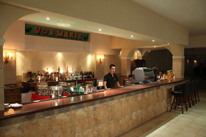 Imagen del bar/restaurante del Hotel Vox Maris Grand Resort - Adults Only. Foto 2