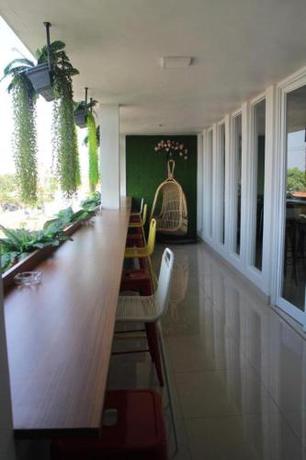 Imagen general del Hotel Voxstay Karawang, Karangpawitan. Foto 4