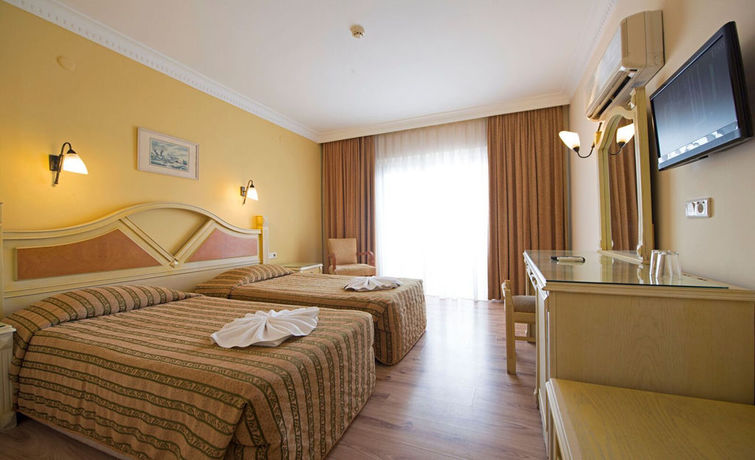 Imagen general del Hotel Voxx In Family Club. Foto 6