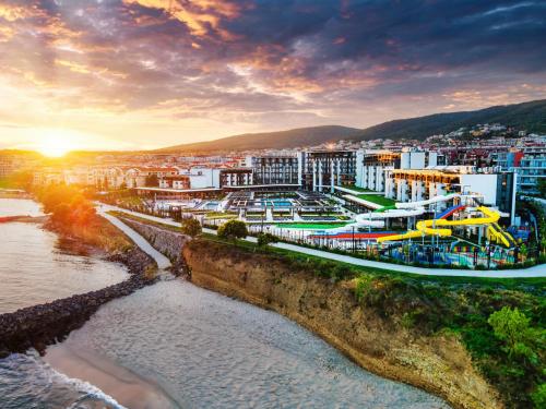 Imagen general del Hotel Voya Beach Resort - Ultra All Inclusive. Foto 16