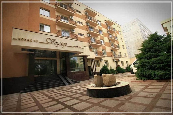 Imagen de los exteriores del Hotel Voyage, Almaty. Foto 16