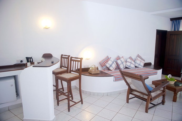 Imagen de los interiores del Hotel Voyager Beach Resort. Foto 12