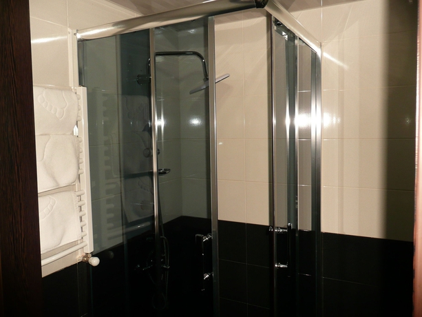 Imagen de la habitación del Hotel Voyager. Foto 9