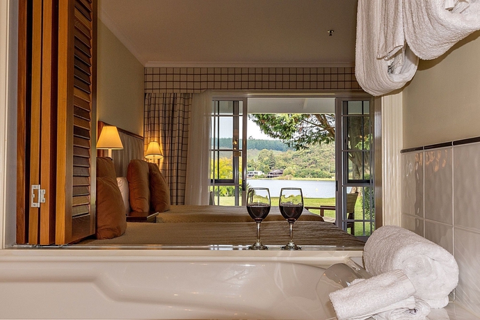 Imagen de la habitación del Hotel Vr Rotorua Lake Resort. Foto 7