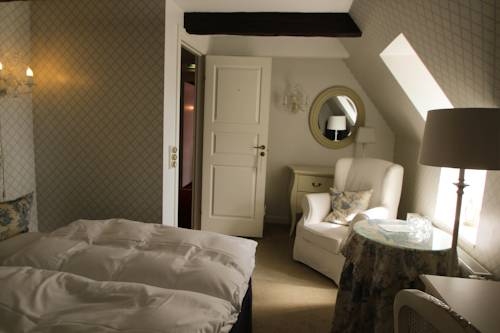 Imagen de la habitación del Hotel Vraa Slotshotel, Tylstrup. Foto 5