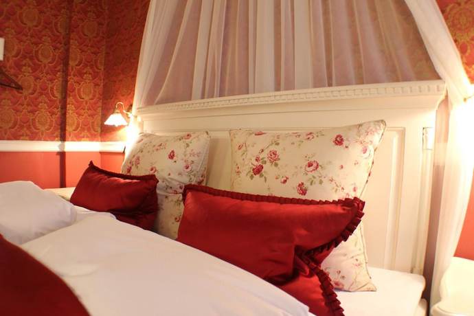 Imagen de la habitación del Hotel Vraa Slotshotel, Tylstrup. Foto 5