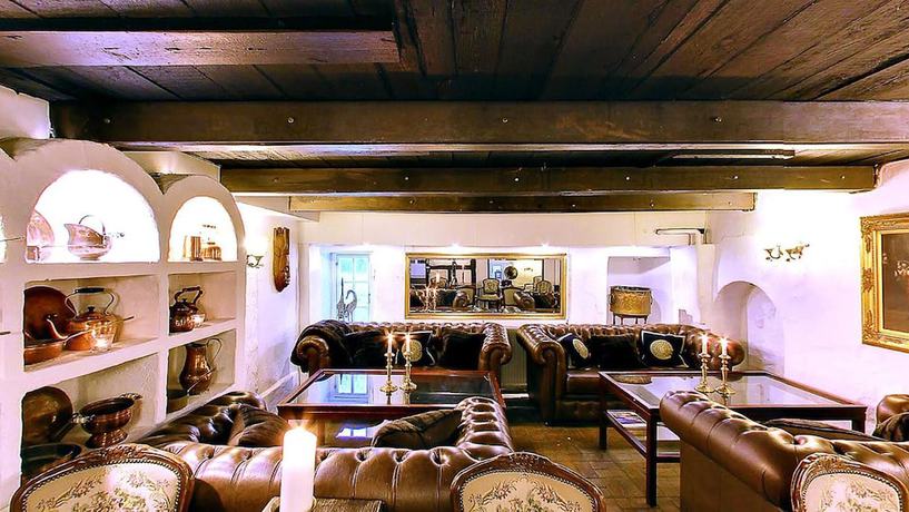 Imagen de los interiores del Hotel Vraa Slotshotel, Tylstrup. Foto 16