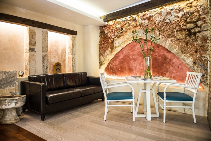 Imagen de los interiores del Hotel Vranas Ambiance. Foto 6
