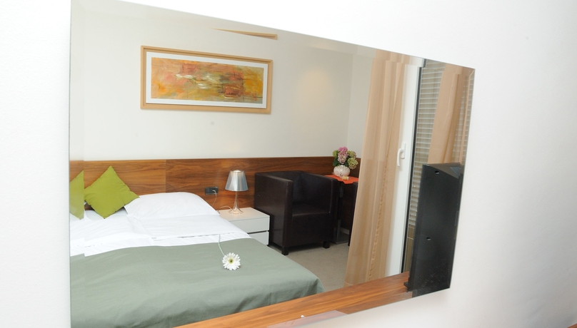 Imagen de la habitación del Hotel Vrilo. Foto 15