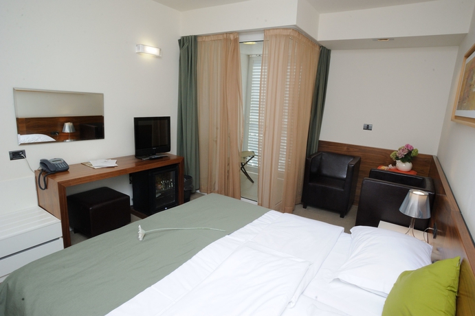 Imagen de la habitación del Hotel Vrilo. Foto 16