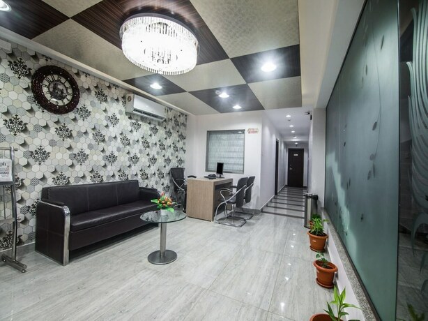Imagen general del Hotel Vrinda Regency. Foto 7
