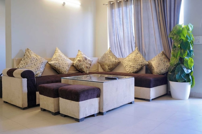 Imagen de la habitación del Hotel Vrindavan Dreams and Suites. Foto 3