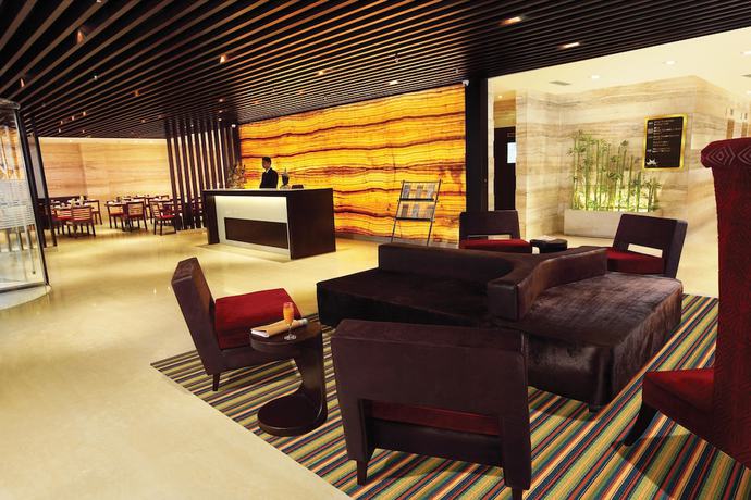 Imagen de los interiores del Hotel Vrisa. Foto 19