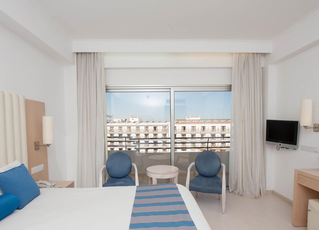 Imagen de la habitación del Hotel Vrissiana Boutique Beach. Foto 4