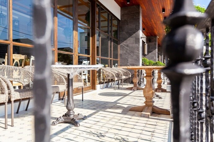 Imagen de los interiores del Hotel Vst Residence. Foto 34