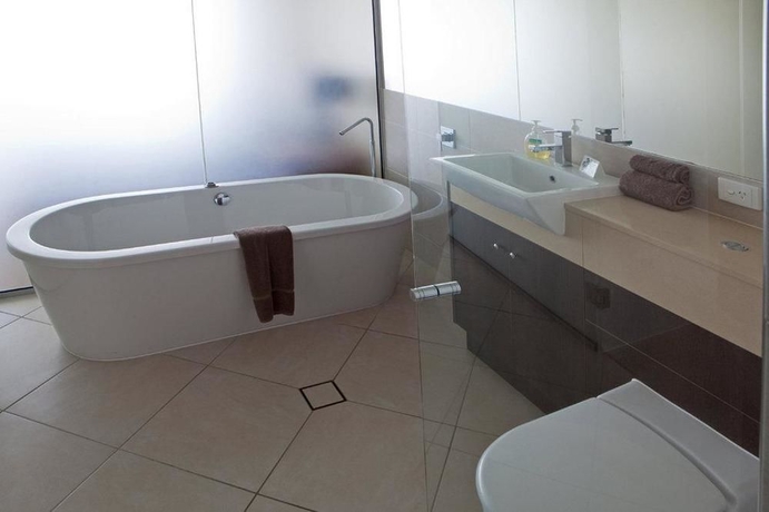 Imagen de la habitación del Hotel Vue Apartments Trinity Beach. Foto 10