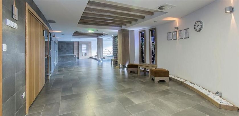 Imagen de la piscina del Hotel Vučko. Foto 15