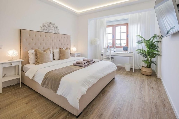 Imagen de la habitación del Hotel VvCondevega. Foto 8