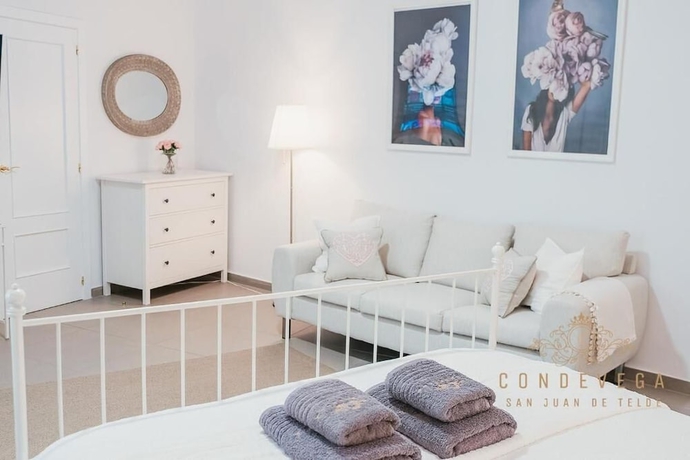 Imagen de la habitación del Hotel VvCondevega. Foto 15