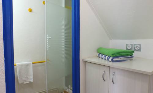 Imagen de la habitación del Hotel Vvf Les Plages De Gu&eacute;rande, La Turballe. Foto 11