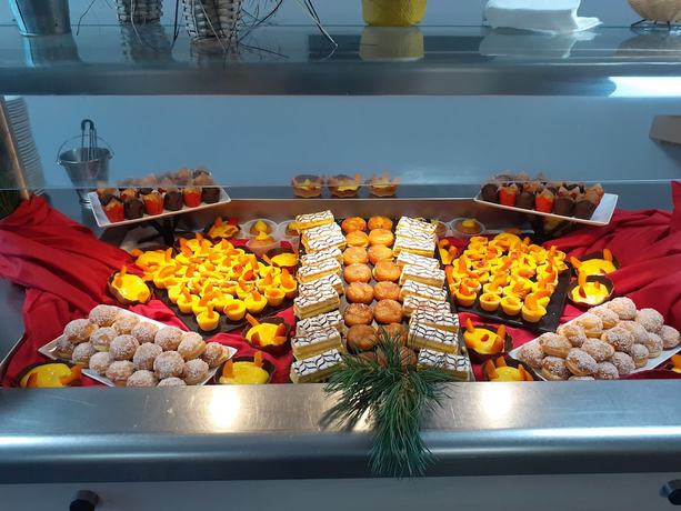 Imagen del bar/restaurante del Hotel Vvf Les Sittelles &agrave; Montalbert. Foto 2