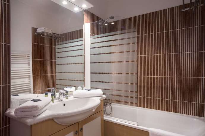 Imagen de la habitación del Hotel Vvf Les Sittelles &agrave; Montalbert. Foto 11