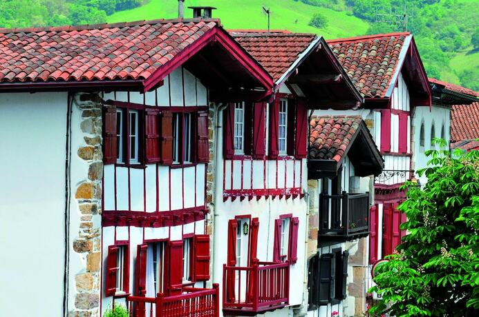 Imagen general del Hotel Vvf Pays Basque Sare La Rhune, Sare. Foto 3