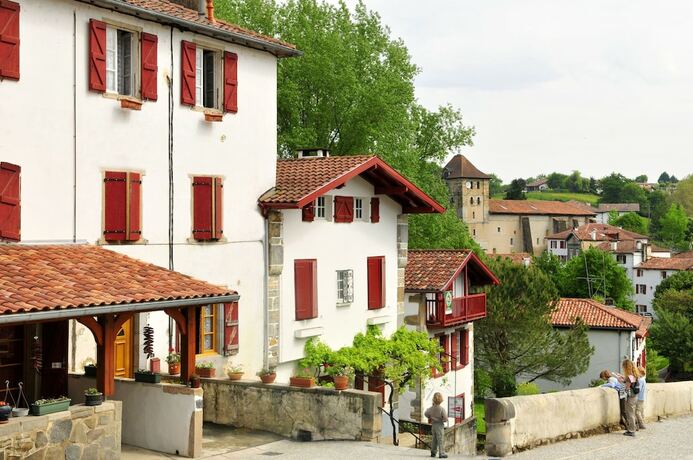 Imagen general del Hotel Vvf Pays Basque Sare La Rhune, Sare. Foto 4