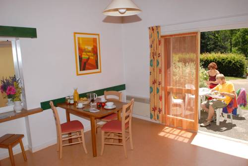 Imagen de la habitación del Hotel Vvf Villages le Parc Des C&eacute;vennes Florac. Foto 6