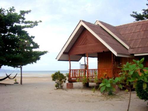 Imagen de la habitación del Hotel V-view Beach Resort. Foto 15