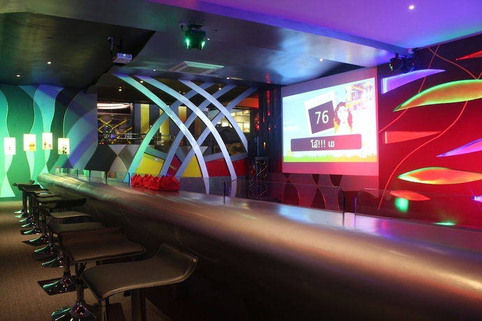 Imagen del bar/restaurante del Hotel Vwish. Foto 5